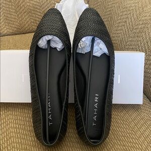 Tahari Textured Black Flats